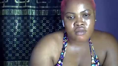 Snapshot of sweet_baby27 chatting on 10/28/25, 10:01 sweet baby online show from 10/28/25, 10:01