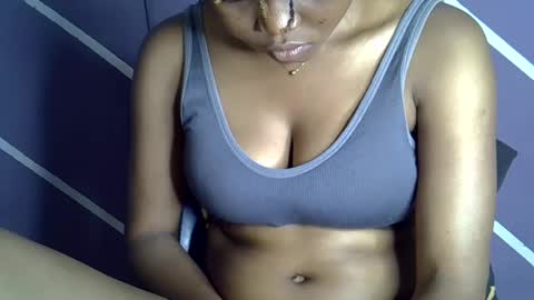 baby girl online show from 09/25/25, 06:28