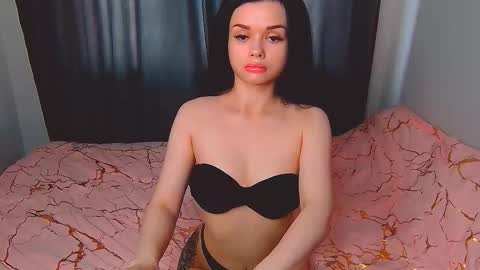 Sofia online show from 09/22/25, 03:47