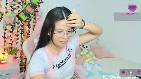 Snapshot of sweet_dania_ chatting on 10/23/25, 08:46 sweet_dania_ online show from 10/23/25, 08:46