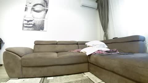 Snapshot of sweet_ella chatting on 03/06/25, 11:47 online show from 03/06/25, 11:47