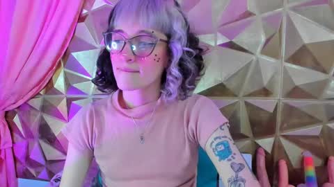 Snapshot of sweet_emmili chatting on 02/16/25, 03:27 emmili online show from 02/16/25, 03:27