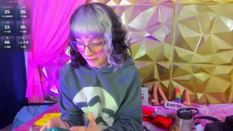 Snapshot of sweet_emmili chatting on 03/07/25, 03:39 emmili online show from 03/07/25, 03:39