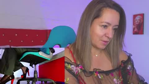 Sweet Evans online show from 10/15/25, 03:28