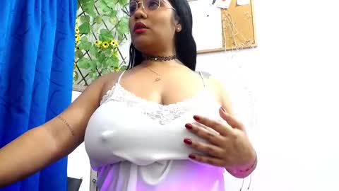 Genesis golden rain for you online show from 09/29/25, 06:40