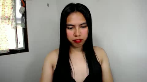 Snapshot of sweet_kyline69 chatting on 11/06/25, 02:34 sweet_kyline69 online show from 11/06/25, 02:34