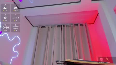 Snapshot of sweet_mackensy chatting on 11/05/25, 01:38 Miss Mackensy online show from 11/05/25, 01:38