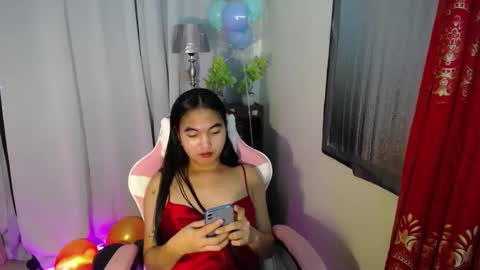 Snapshot of sweet_mariax chatting on 01/28/25, 05:03 Maria Stella online show from 01/28/25, 05:03