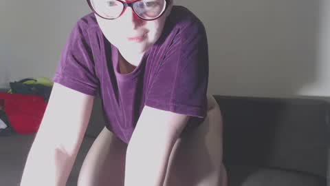 Snapshot of sweet_martinique chatting on 12/25/24, 12:05 TexasPAWG101 online show from 12/25/24, 12:05