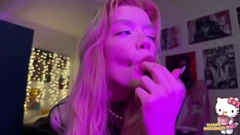 Snapshot of sweet_melissa133 chatting on 01/20/25, 04:55 Melissa. Join me on Fansly link in social medias online show from 01/20/25, 04:55