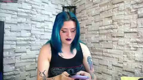  LAUREN  online show from 02/19/25, 08:10