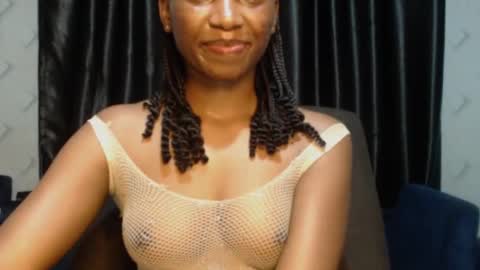 Snapshot of sweet_puna chatting on 02/24/25, 07:00 Nancy online show from 02/24/25, 07:00