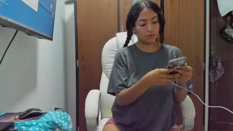 Snapshot of sweet_robyn chatting on 01/07/25, 10:08 sweet_robyn online show from 01/07/25, 10:08