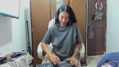 Snapshot of sweet_robyn chatting on 03/08/25, 09:18 sweet_robyn online show from 03/08/25, 09:18