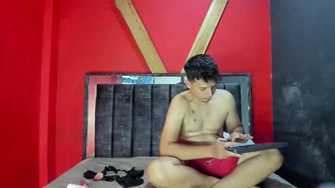 Snapshot of sweet_sofi20 chatting on 11/10/25, 01:10 sweet_sofi20 online show from 11/10/25, 01:10