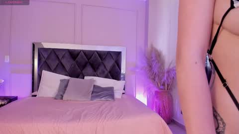 tamy  online show from 10/25/25, 07:41