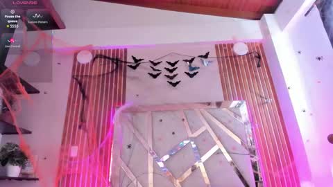 tamy  online show from 10/28/25, 08:11