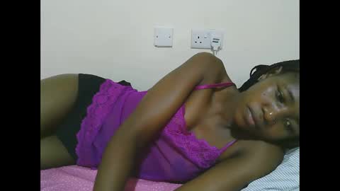 Snapshot of sweet_tattiana chatting on 02/15/25, 09:26 Tatty online show from 02/15/25, 09:26