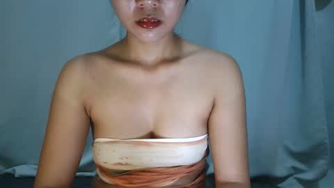 sweet_thea19 online show from 10/23/25, 03:11