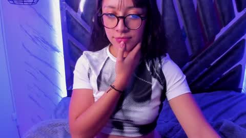 sweet_venus4 online show from 01/14/25, 12:33