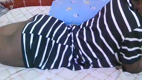 Snapshot of sweet_vishy chatting on 10/12/25, 10:03 sweet_vishy online show from 10/12/25, 10:03