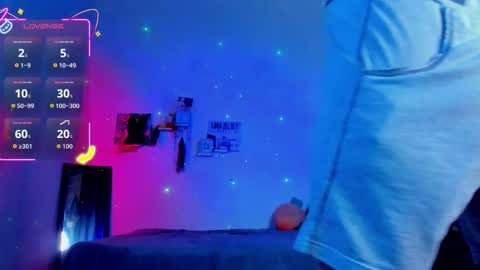 Snapshot of sweet_vond chatting on 10/08/25, 11:08 Steven independent model online show from 10/08/25, 11:08