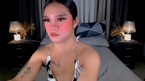 Snapshot of sweet_zoey12 chatting on 09/16/25, 08:48 bea takashi online show from 09/16/25, 08:48
