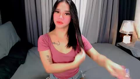 bea takashi  online show from 10/30/25, 09:55