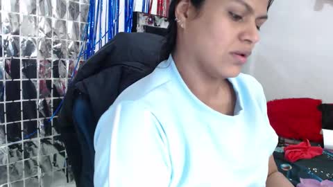 Snapshot of sweetalmaa chatting on 09/26/25, 10:08 Alma online show from 09/26/25, 10:08