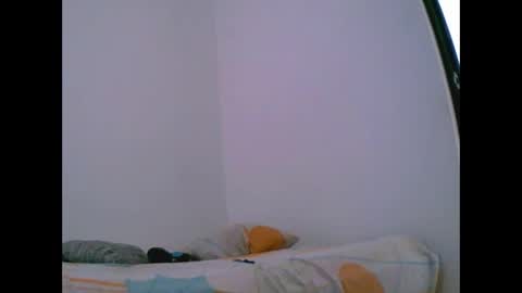 sweetapril_1991 online show from 09/14/25, 07:02