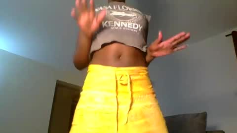 bianca online show from 02/15/25, 12:04