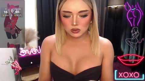 Snapshot of sweetbella118 chatting on 03/07/25, 04:00 bella online show from 03/07/25, 04:00