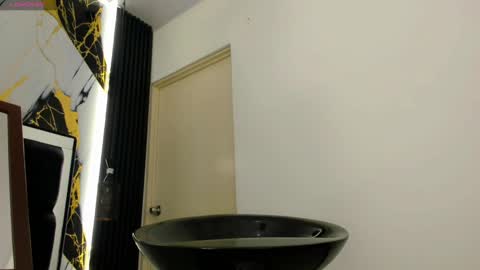 Snapshot of sweetcata_ts chatting on 11/09/25, 12:20 sweetcata_ts online show from 11/09/25, 12:20