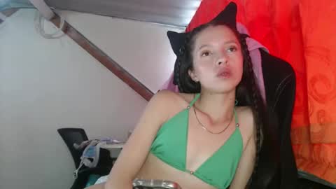 Snapshot of sweetdam12 chatting on 12/12/24, 03:48 sweetdam12 online show from 12/12/24, 03:48