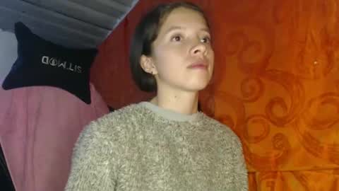 Snapshot of sweetdam12 chatting on 12/15/24, 12:07 sweetdam12 online show from 12/15/24, 12:07