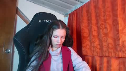 Snapshot of sweetdam12 chatting on 02/21/25, 08:49 sweetdam12 online show from 02/21/25, 08:49