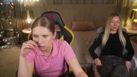 Snapshot of sweetdesiree_ chatting on 10/07/25, 02:14 Amelia online show from 10/07/25, 02:14