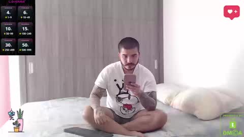         online show from 09/23/25, 03:15