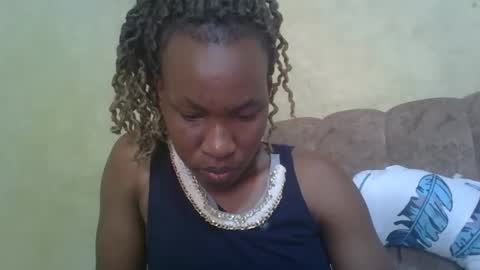 sweetdiva2012 online show from 01/10/25, 07:04