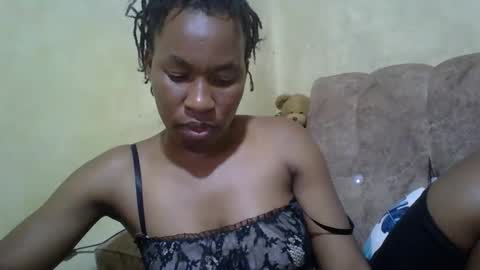 sweetdiva2012 online show from 02/25/25, 01:50