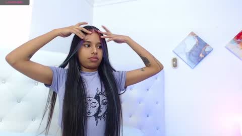 Gabriela online show from 12/13/24, 04:22