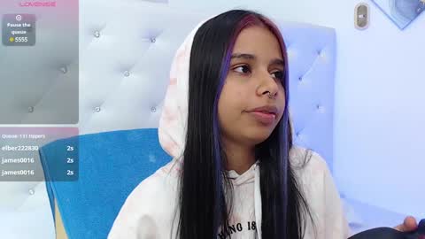 Gabriela online show from 12/24/24, 10:44