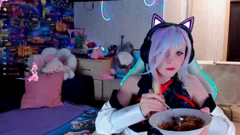 Snapshot of sweeterose chatting on 11/10/25, 05:34 sweeteRose online show from 11/10/25, 05:34