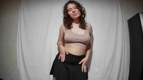 sweetfaina online show from 11/16/25, 10:15