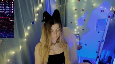 Snapshot of sweetfoyou chatting on 02/17/25, 10:18 sweetfoyou online show from 02/17/25, 10:18