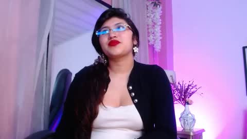 Snapshot of sweetgh_ chatting on 09/25/25, 11:25 Sweet online show from 09/25/25, 11:25