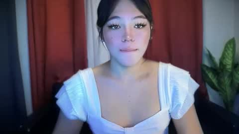 Ayesha online show from 10/17/25, 02:48