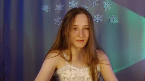 Snapshot of sweetie_lover chatting on 12/08/24, 12:29 Annie online show from 12/08/24, 12:29