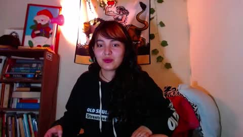 Snapshot of sweetie_maryy chatting on 12/16/24, 04:13 Maria my insta sweetie maryy online show from 12/16/24, 04:13