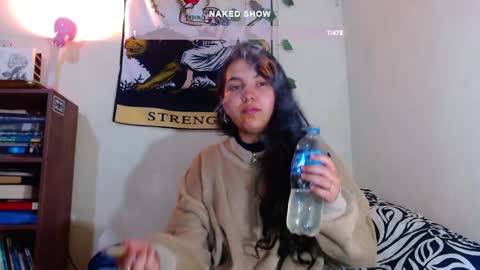 Snapshot of sweetie_maryy chatting on 01/16/25, 03:45 Maria my insta sweetie maryy online show from 01/16/25, 03:45